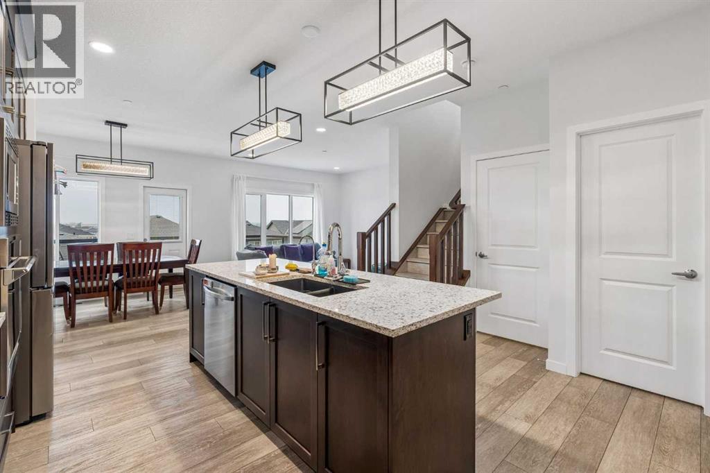 215 Lucas Terrace NW, Calgary, Alberta  T3P 1X3 - Photo 8 - A2326202