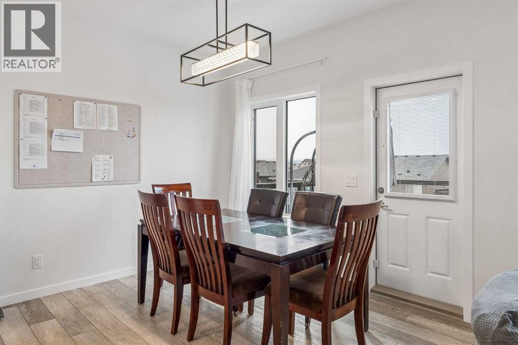 215 Lucas Terrace NW, Calgary, Alberta  T3P 1X3 - Photo 9 - A2326202