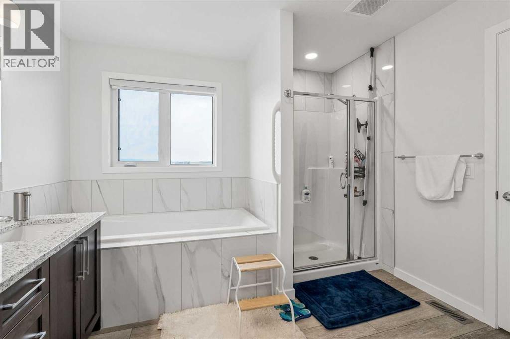 215 Lucas Terrace NW, Calgary, Alberta  T3P 1X3 - Photo 21 - A2326202