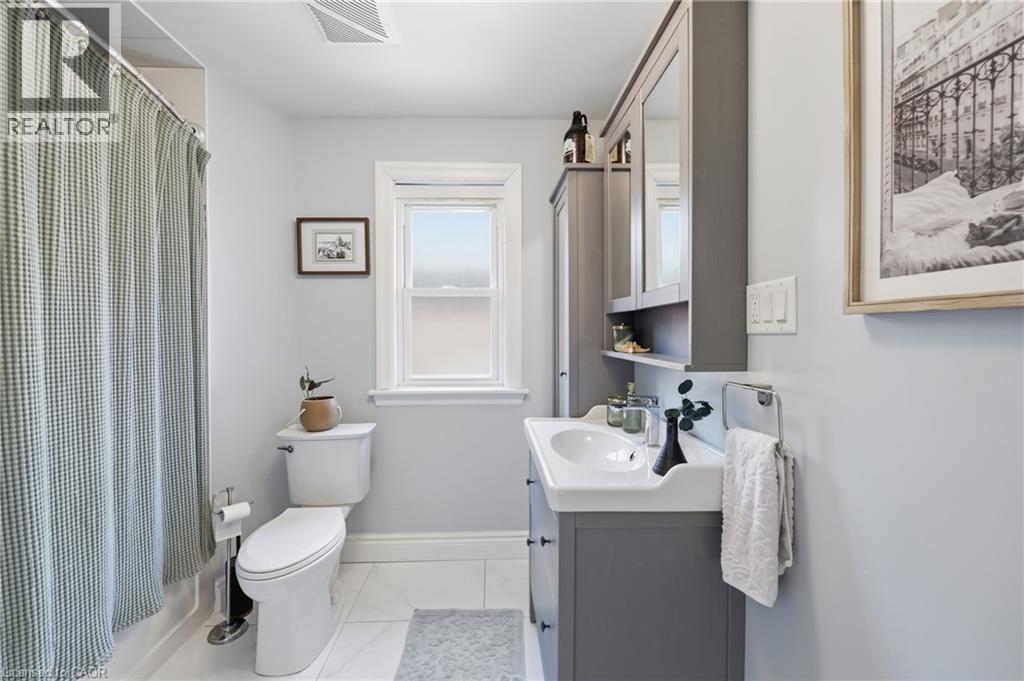 70 Gage Avenue S, Hamilton, Ontario  L8M 3C9 - Photo 27 - 40852025