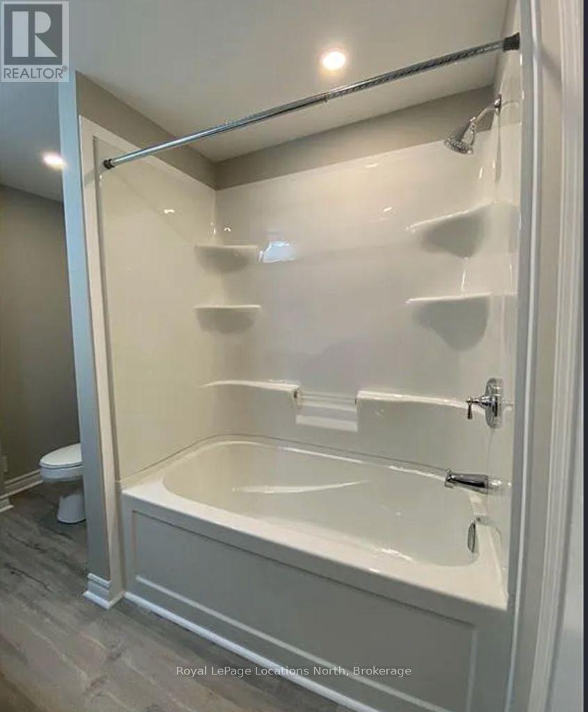 Unit 2 - 30 Pine Street, Collingwood, Ontario  L9Y 2N7 - Photo 12 - S13636318