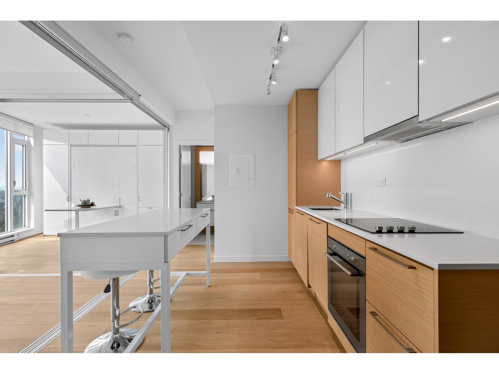 3611 13438 Central Avenue, Surrey, British Columbia  V3T 0N2 - Photo 15 - R3152707