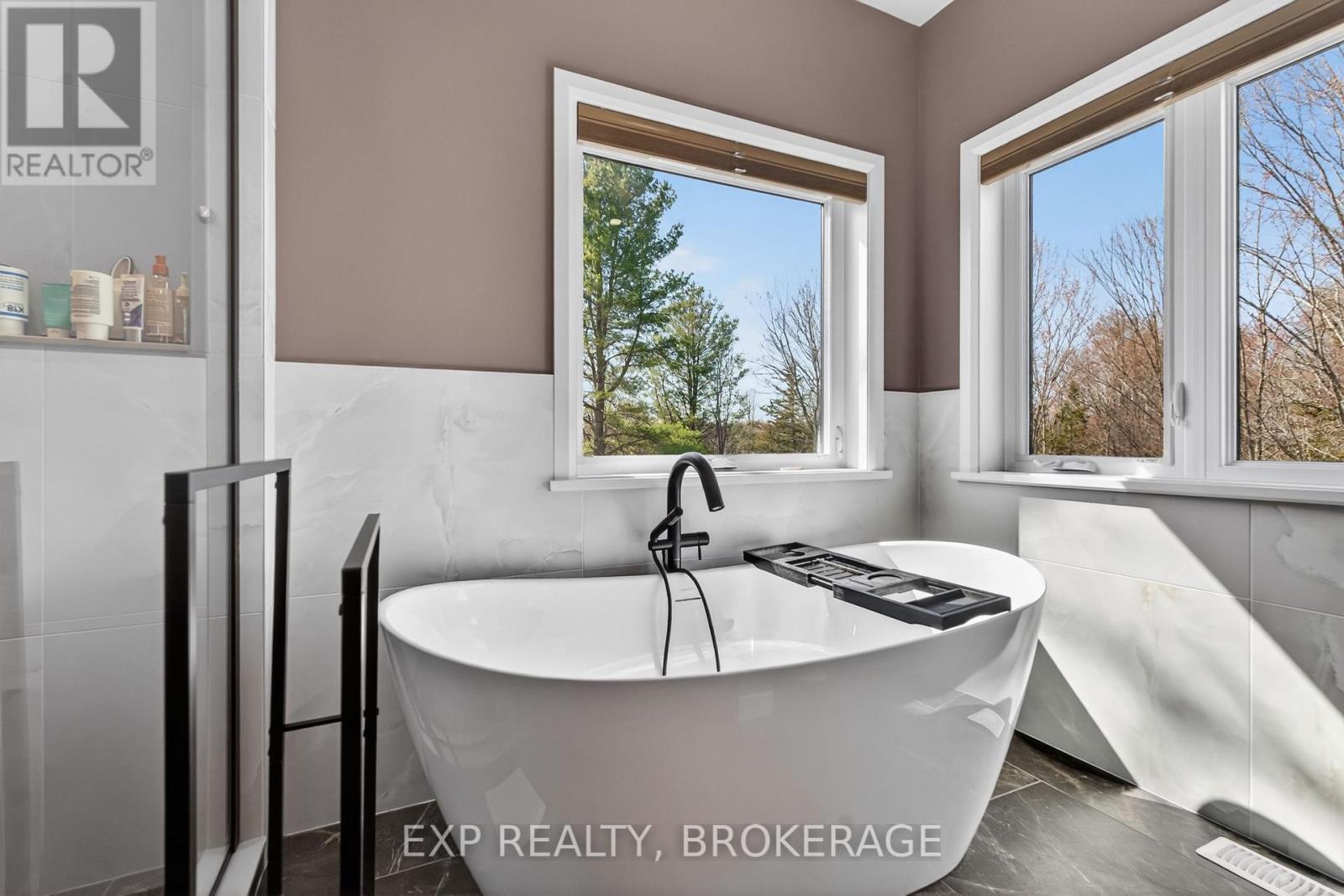 9304 Perth Road, Rideau Lakes, Ontario  K0G 1X0 - Photo 19 - X13637954