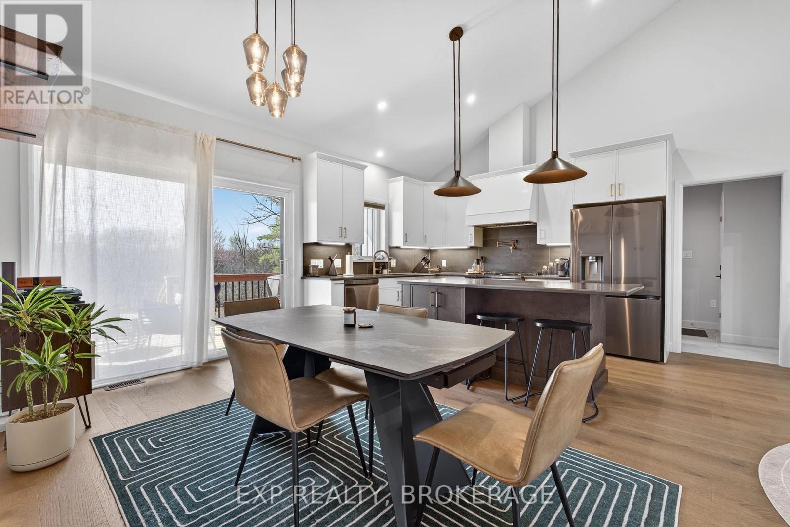 9304 Perth Road, Rideau Lakes, Ontario  K0G 1X0 - Photo 8 - X13637954