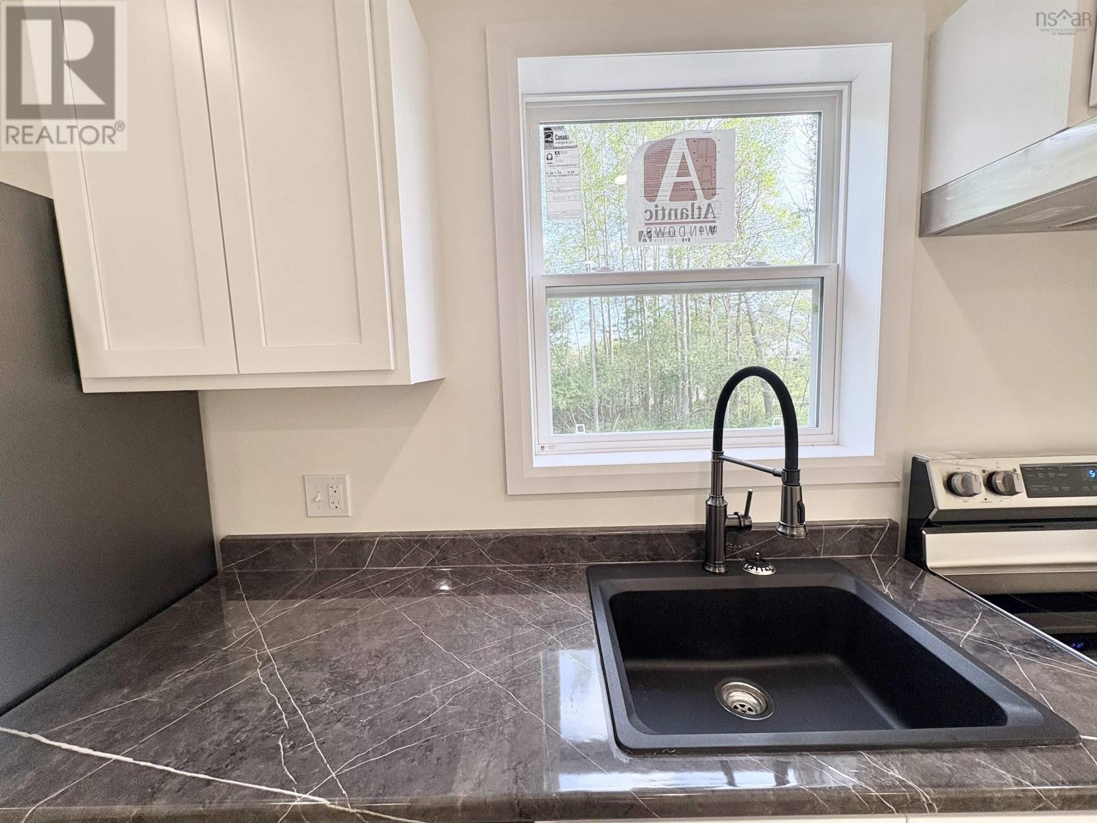 162 Sixth Street, New Glasgow, Nova Scotia  B2H 1B5 - Photo 8 - 202617431