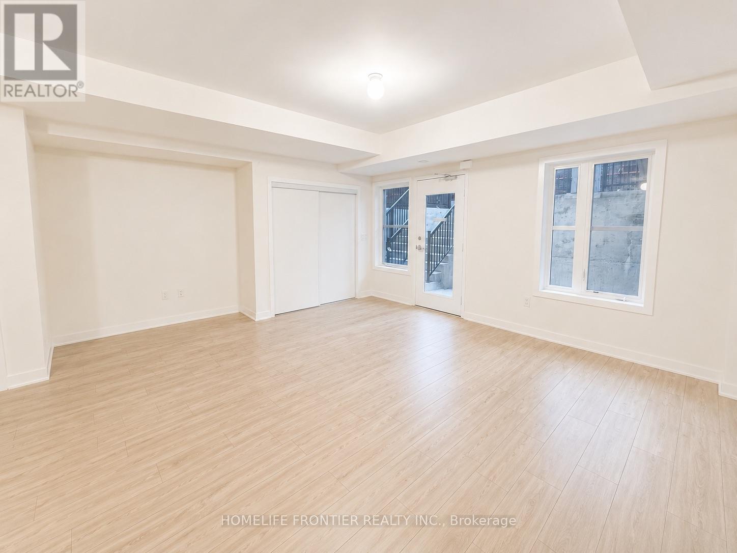 11b - 15100 Yonge Street, Aurora, Ontario  L4G 4C8 - Photo 6 - N13631962