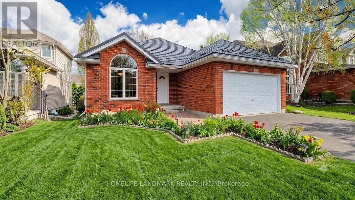 45 Pheasant Run Drive, Guelph, Ontario  N1C 1E7 - Photo 2 - X13432460