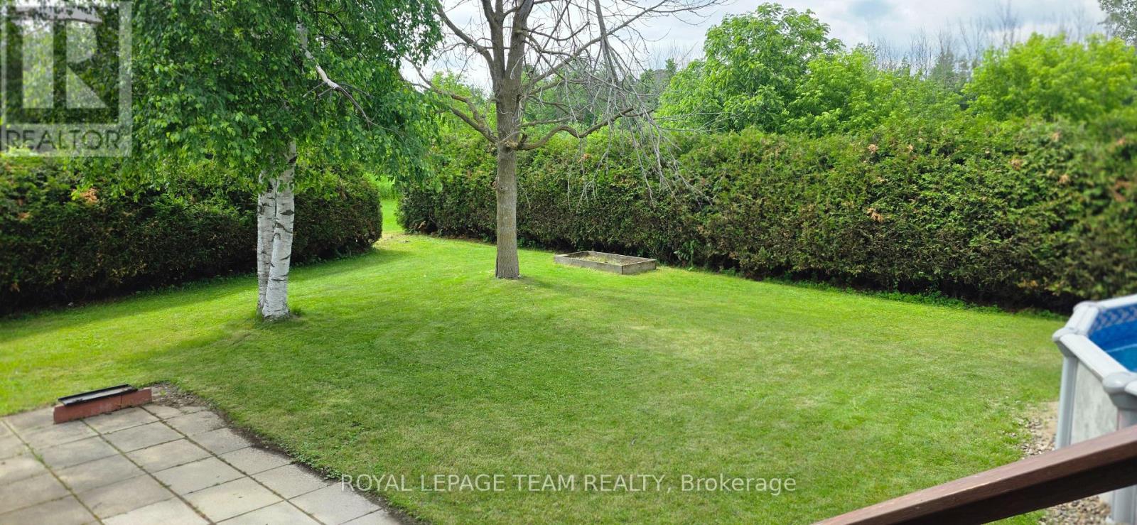 237 Queen West Street, North Dundas, Ontario  K0C 1H0 - Photo 36 - X13518094