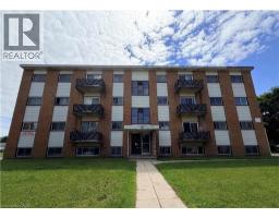 443 HAZEL Street Unit# 9, Waterloo, Ontario