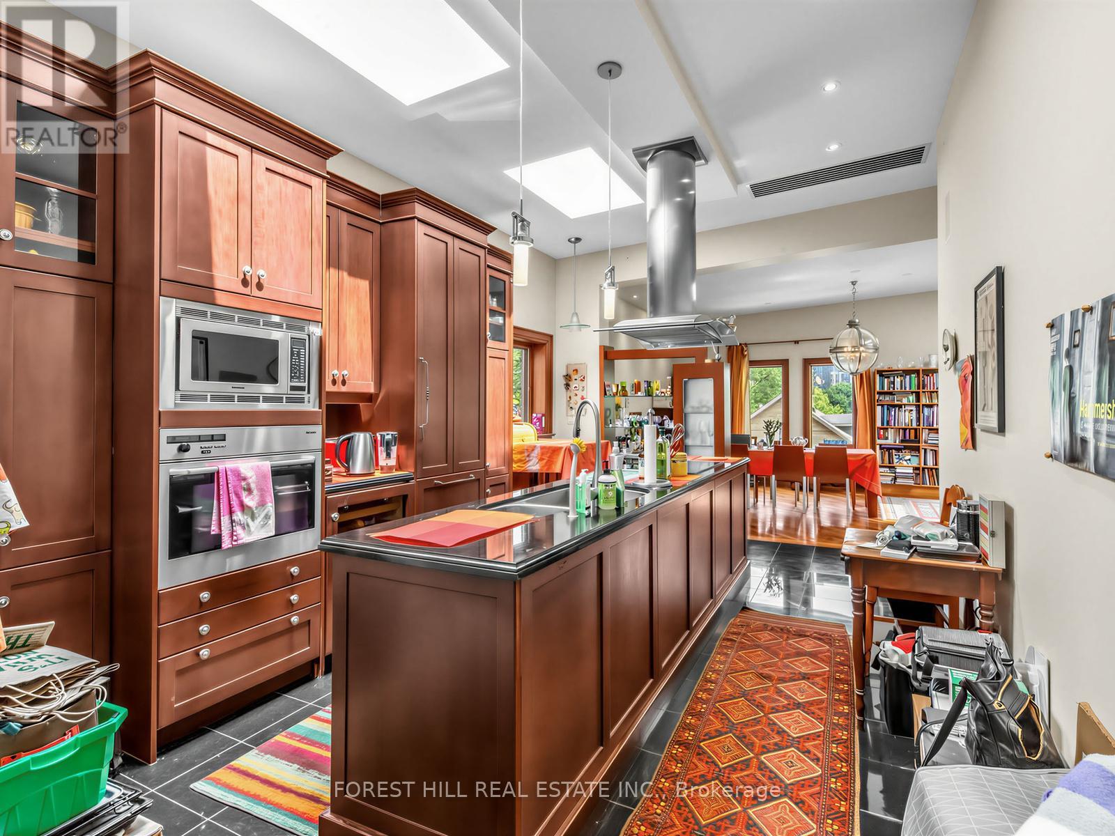 Ph10 - 40 Hazelton Avenue, Toronto, Ontario  M5R 2E2 - Photo 2 - C13437346