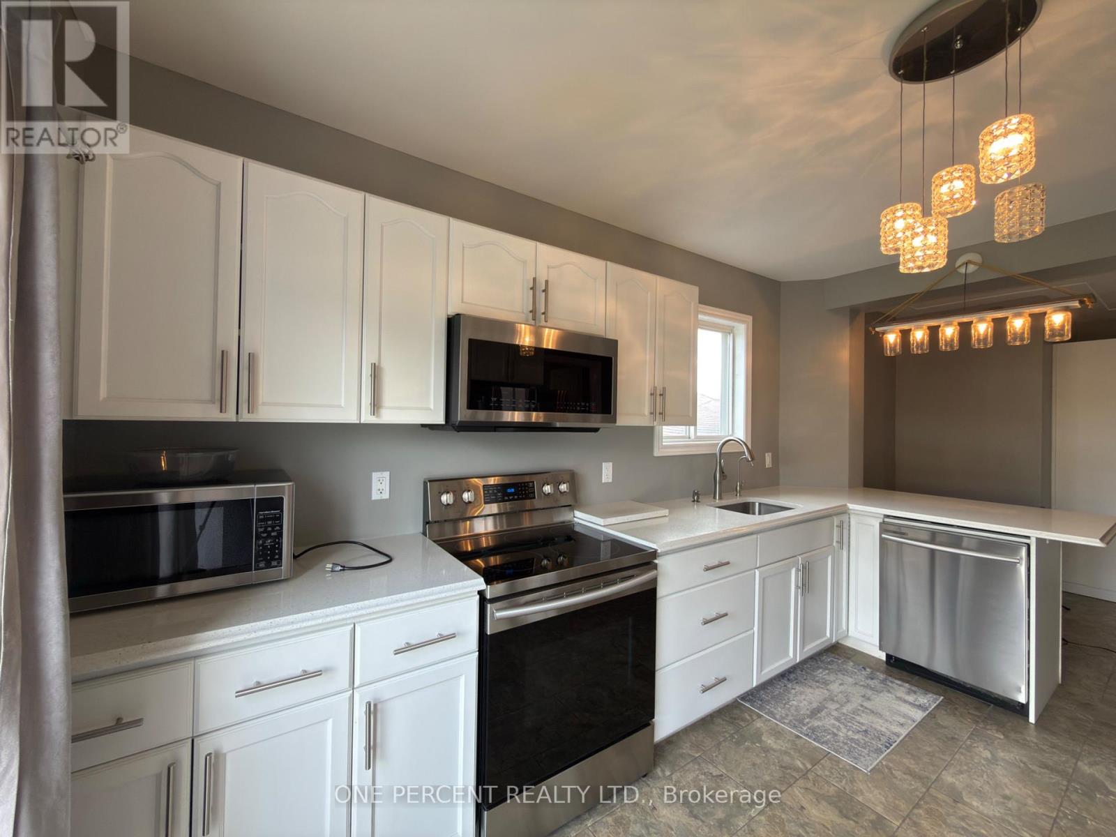 9 Lyons Avenue, Welland, Ontario  L3B 1L8 - Photo 5 - X13499604
