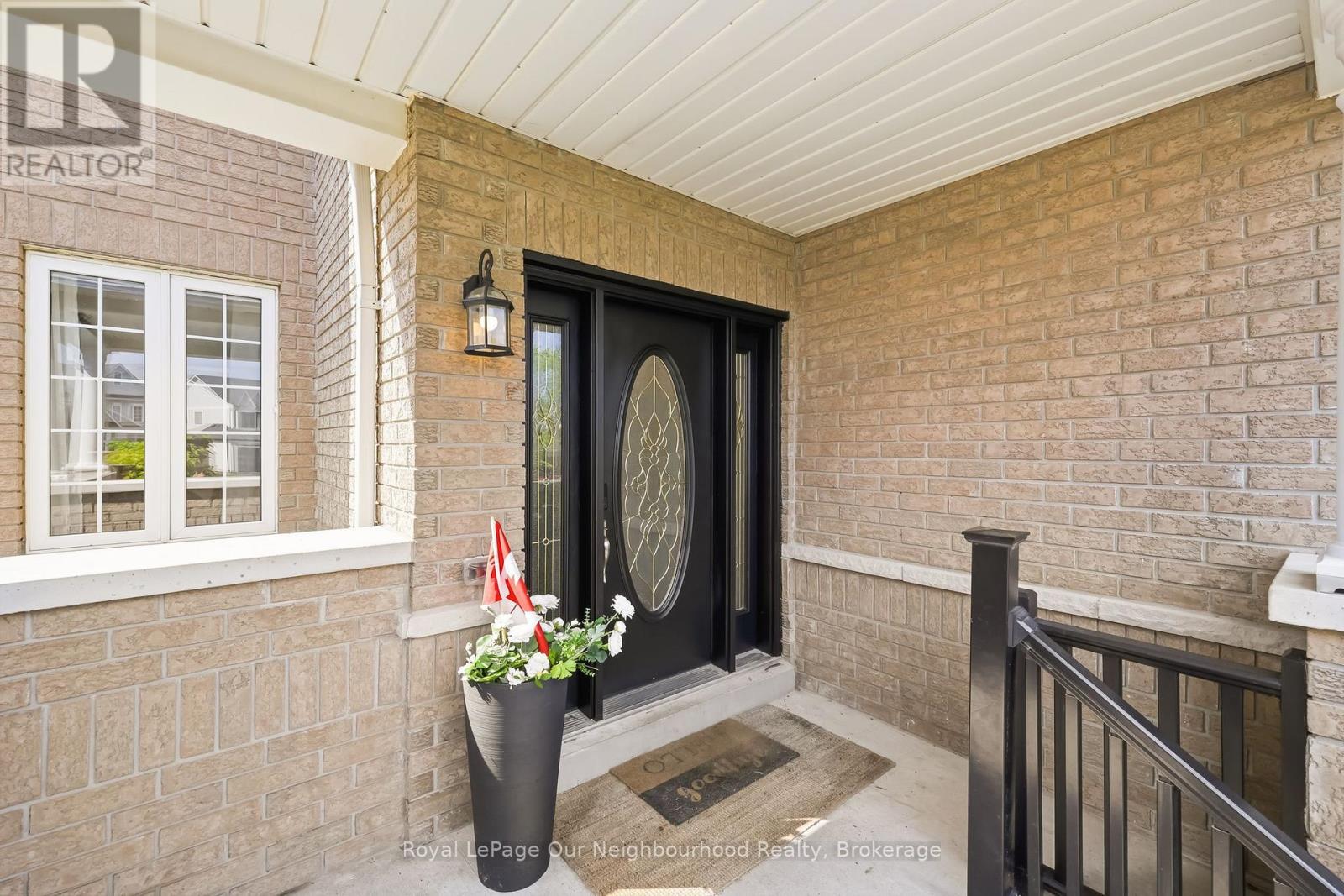 1296 Ravencliffe Court, Oshawa, Ontario  L1K 2Y3 - Photo 3 - E13638030