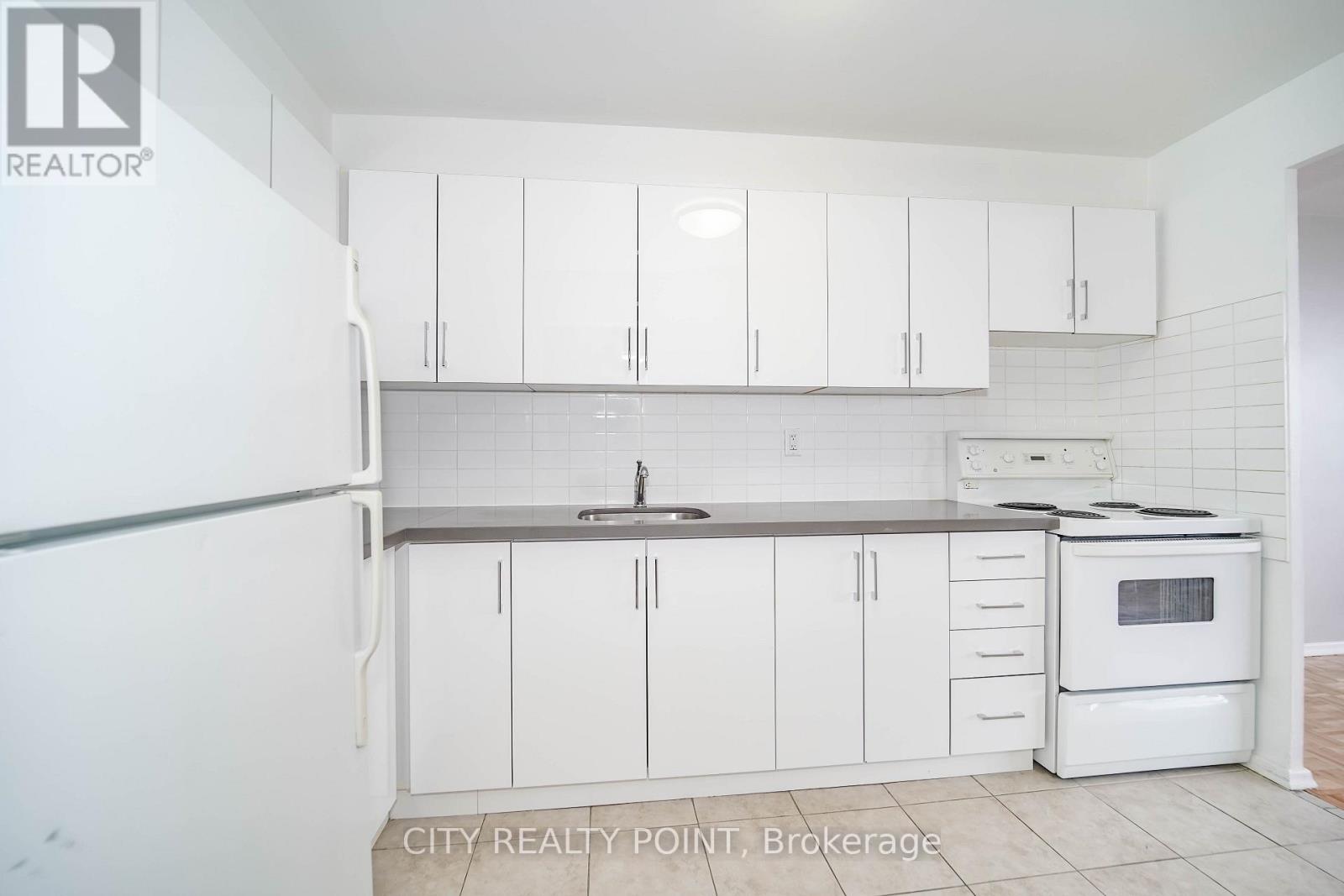 1412 - 6200 Bathurst Street, Toronto, Ontario  M2R 2A3 - Photo 10 - C13637884