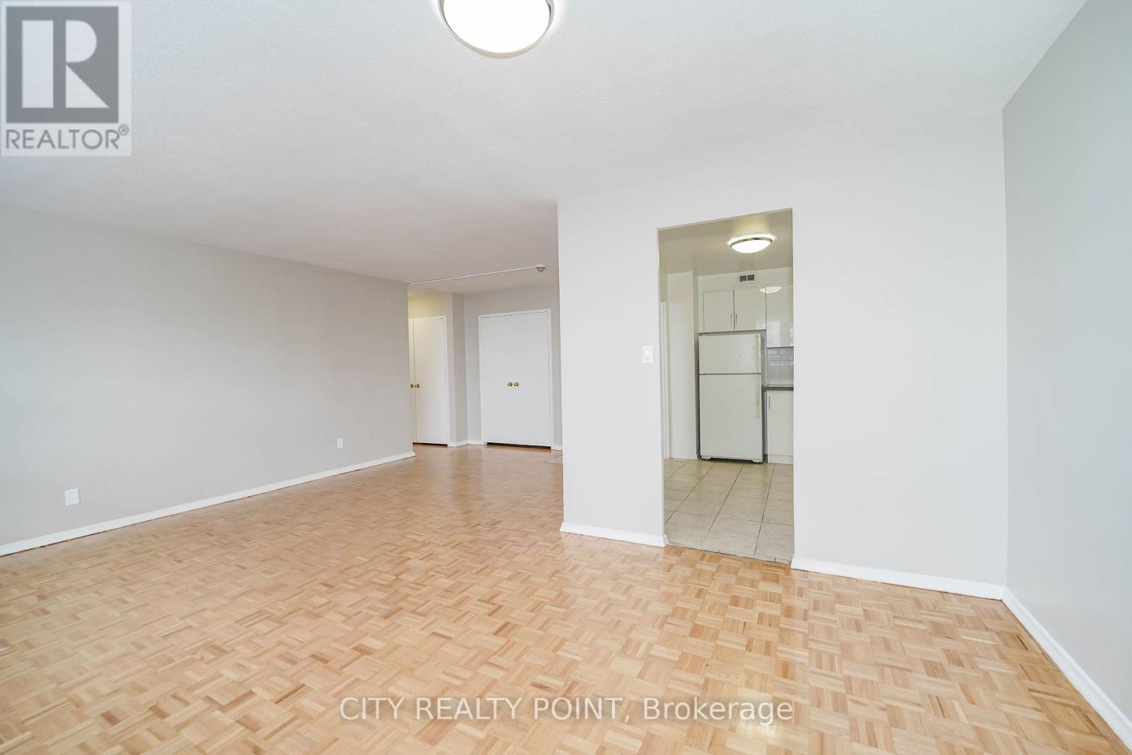 1412 - 6200 Bathurst Street, Toronto, Ontario  M2R 2A3 - Photo 5 - C13637884