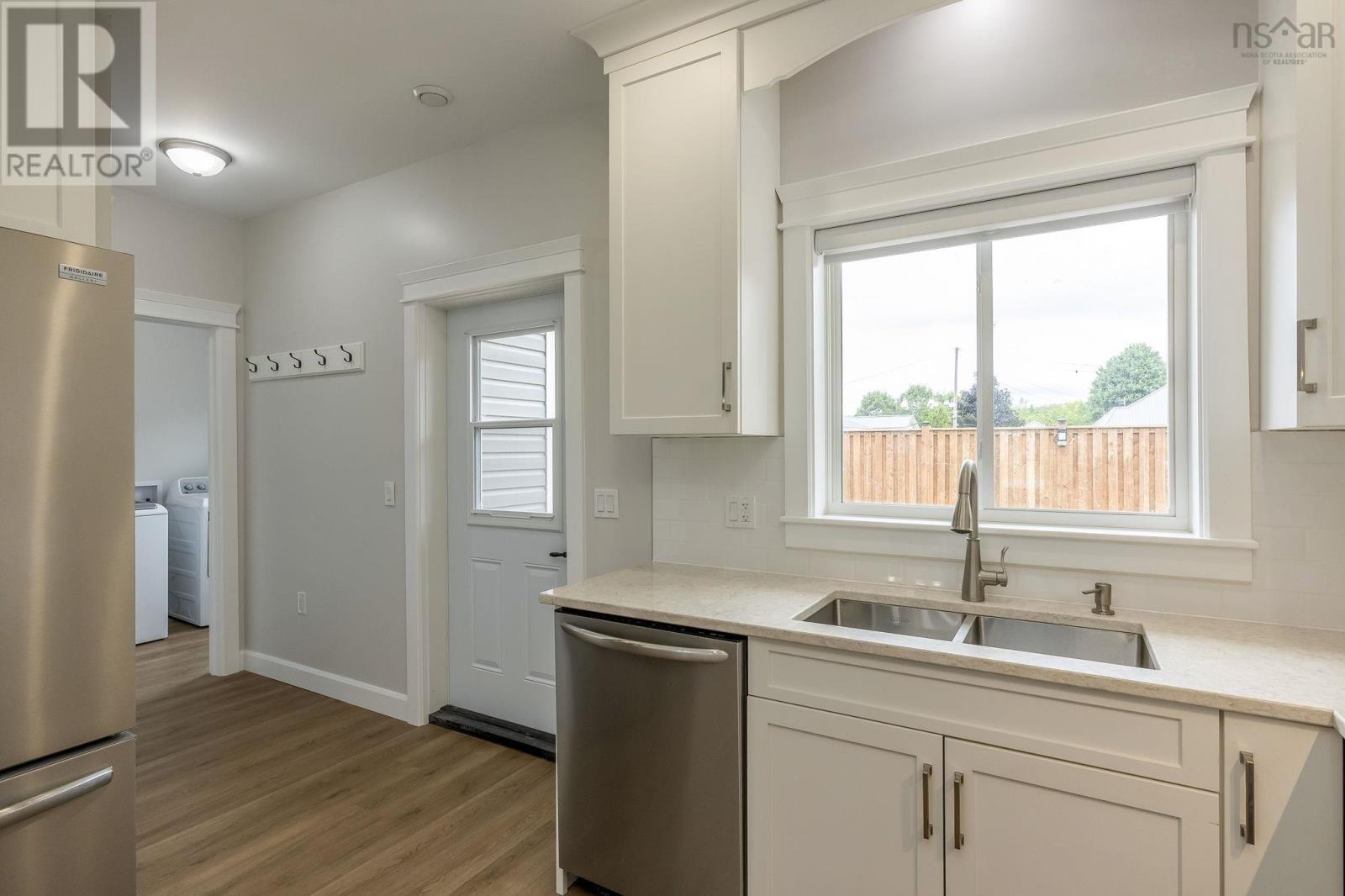 245/247 Ward Road, Greenwood Square, Nova Scotia  B0P 1R0 - Photo 39 - 202619548