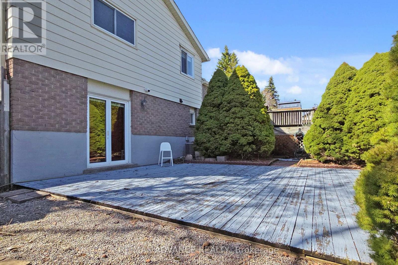 23 West Park Heights, Georgina, Ontario  L4P 3T9 - Photo 46 - N13637902
