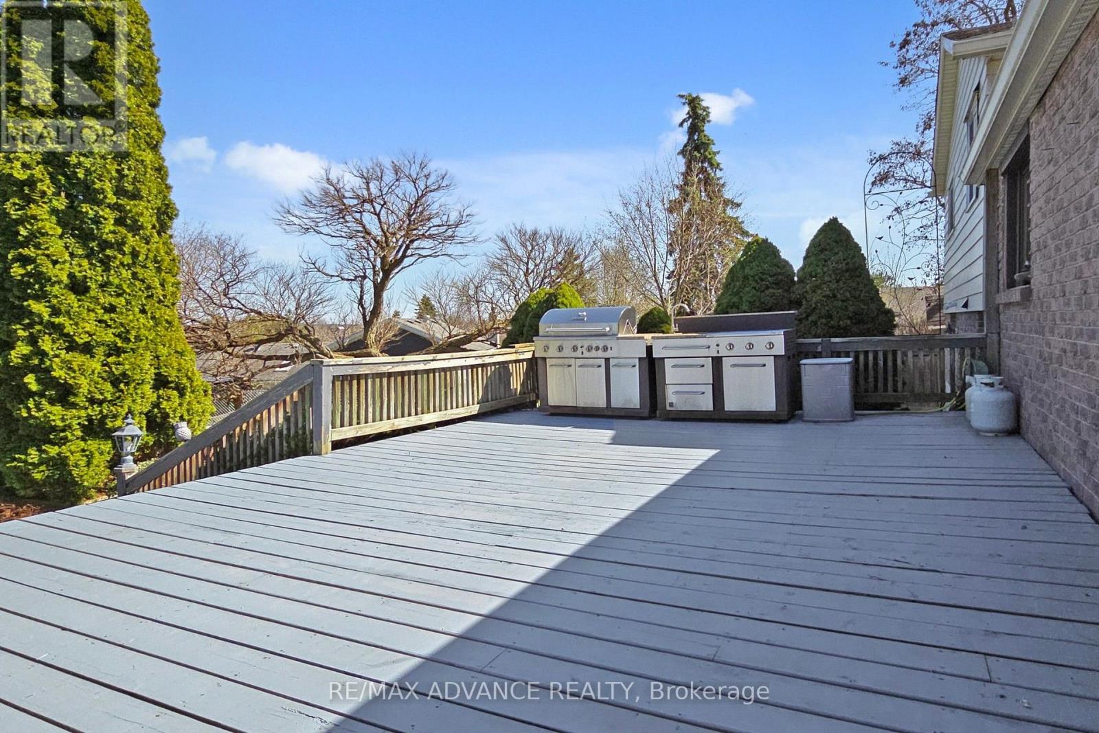 23 West Park Heights, Georgina, Ontario  L4P 3T9 - Photo 48 - N13637902
