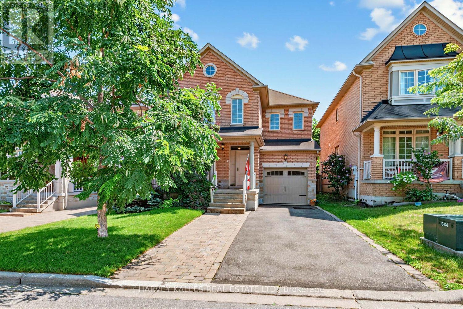 39 Chardonnay Drive, Vaughan, Ontario  L4J 8R8 - Photo 3 - N13638016