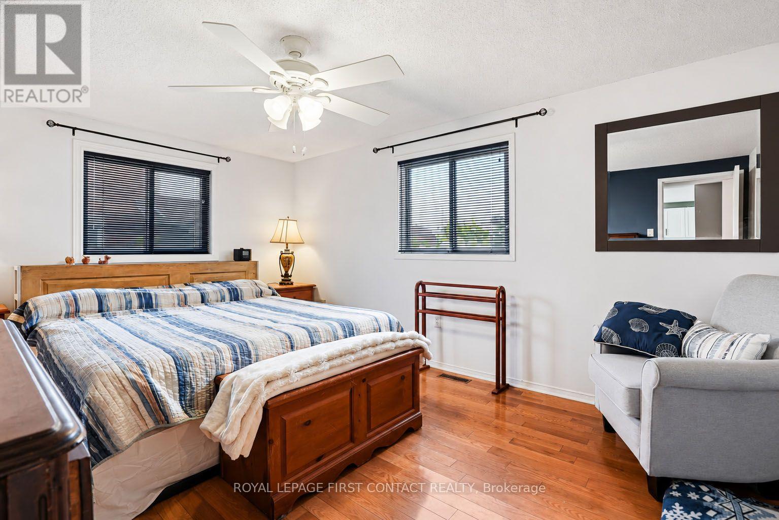 46 Jones Drive, Barrie (Grove East), Ontario  L4M 6H7 - Photo 15 - S13637992