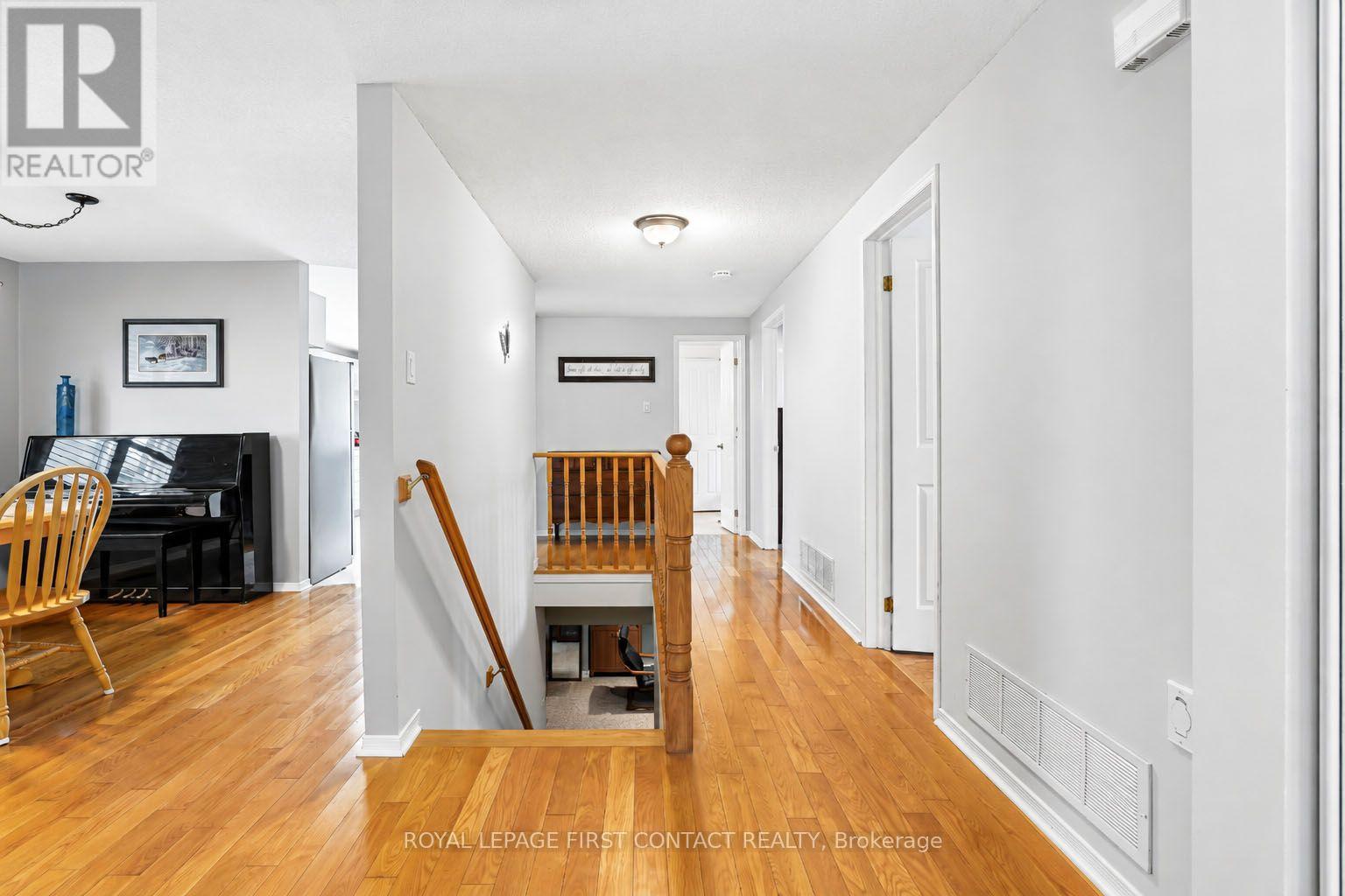 46 Jones Drive, Barrie (Grove East), Ontario  L4M 6H7 - Photo 20 - S13637992