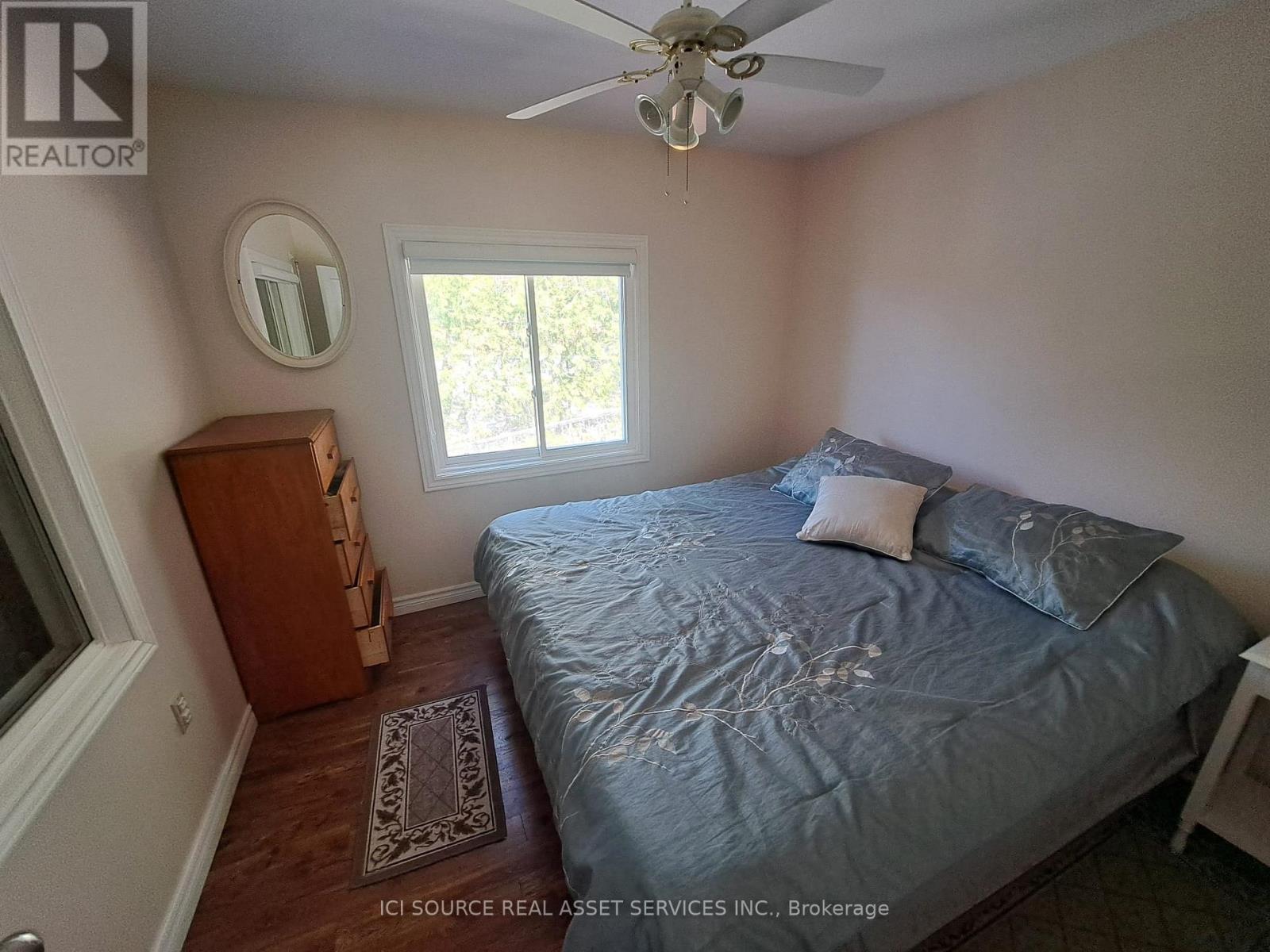 4 Pinewood Drive, Tiny, Ontario  L0L 2T0 - Photo 13 - S13638034