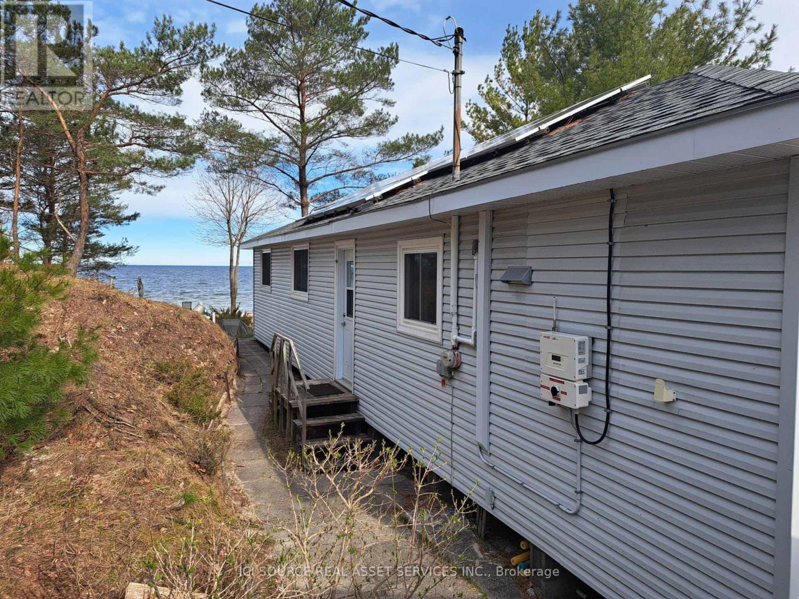 4 Pinewood Drive, Tiny, Ontario  L0L 2T0 - Photo 21 - S13638034