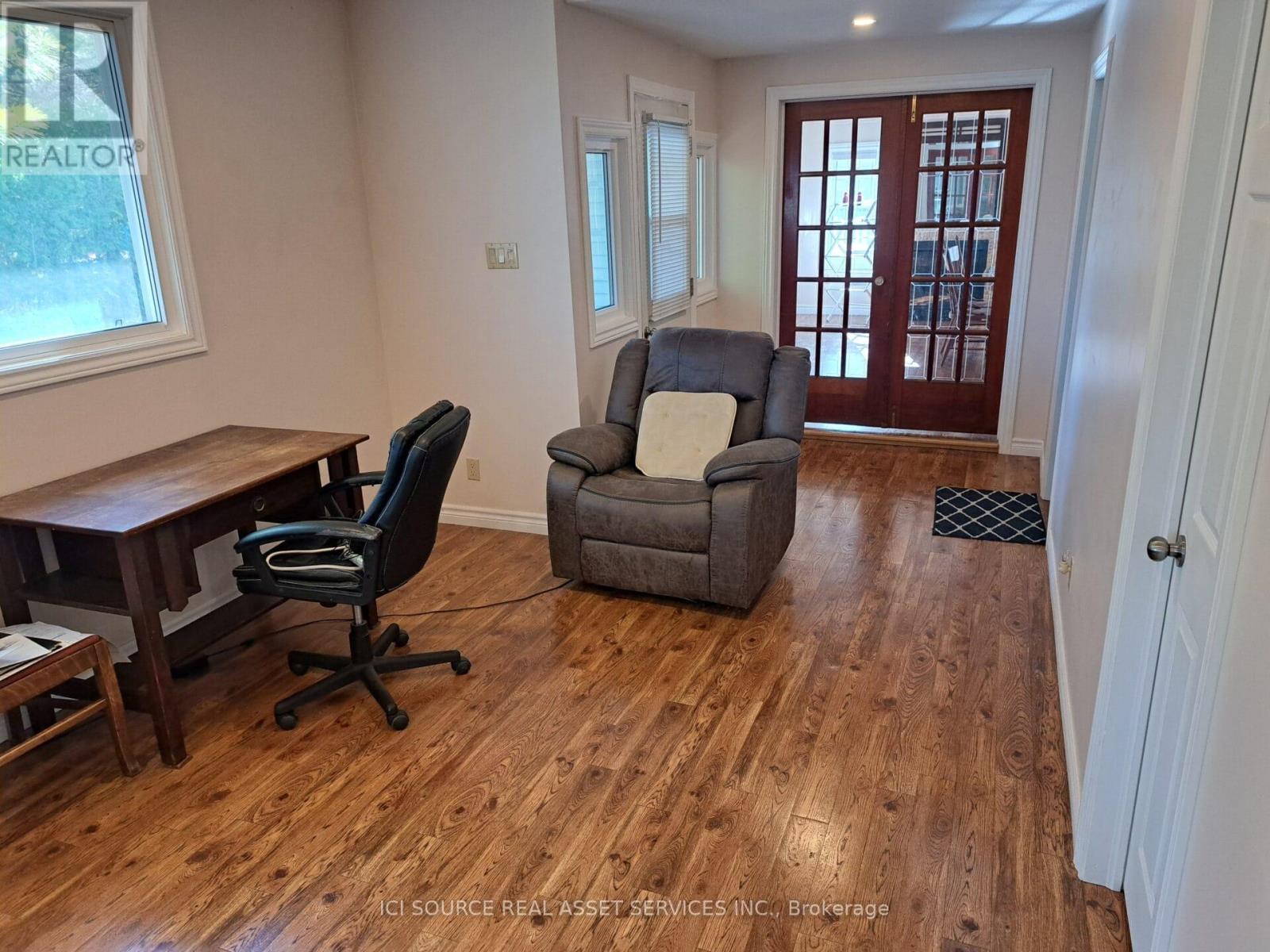 4 Pinewood Drive, Tiny, Ontario  L0L 2T0 - Photo 27 - S13638034