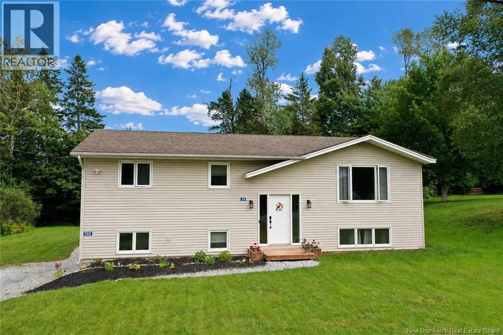 38 Donlea Drive, Hampton, New Brunswick  E5N 5K3 - Photo 2 - NB145151