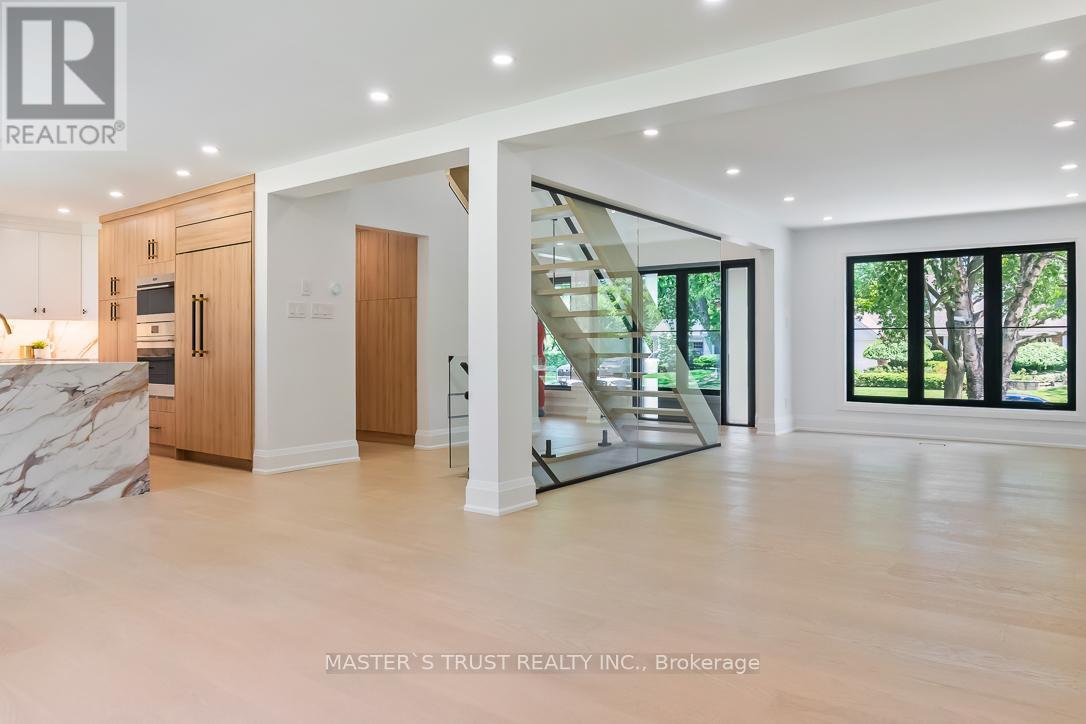 Unit 1 - 319 Beechfield Road, Oakville, Ontario  L6J 5H9 - Photo 10 - W13637878
