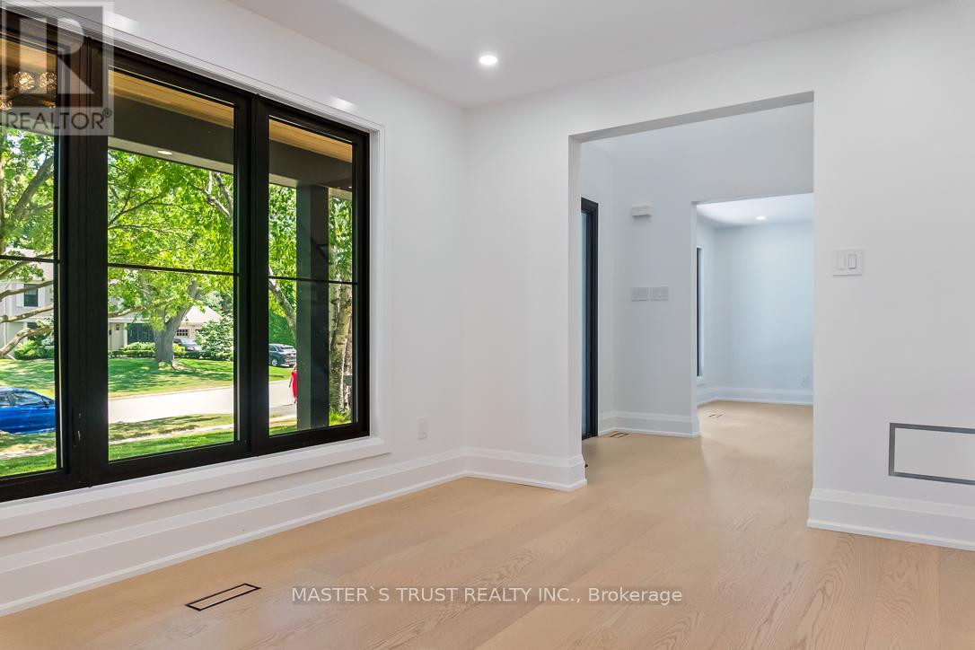 Unit 1 - 319 Beechfield Road, Oakville, Ontario  L6J 5H9 - Photo 18 - W13637878