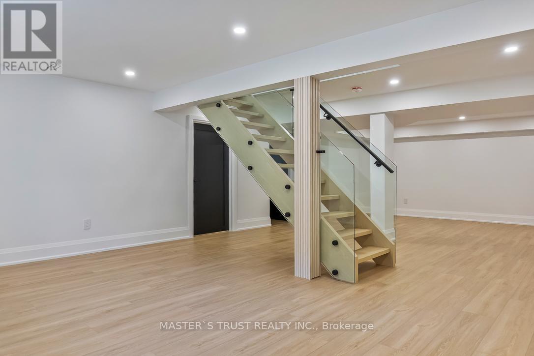 Unit 1 - 319 Beechfield Road, Oakville, Ontario  L6J 5H9 - Photo 31 - W13637878