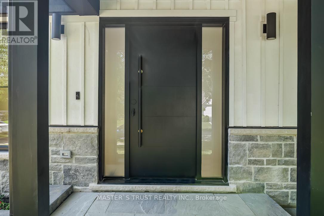 Unit 1 - 319 Beechfield Road, Oakville, Ontario  L6J 5H9 - Photo 4 - W13637878