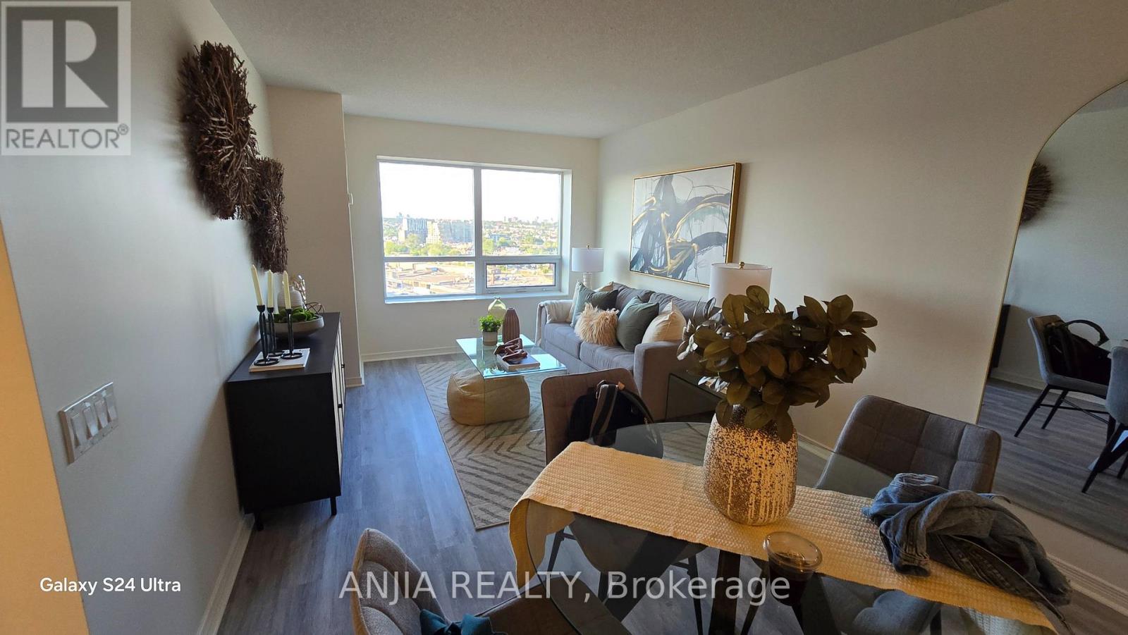 1510 - 61 Heintzman Street, Toronto, Ontario  M6P 5A2 - Photo 5 - W13637894
