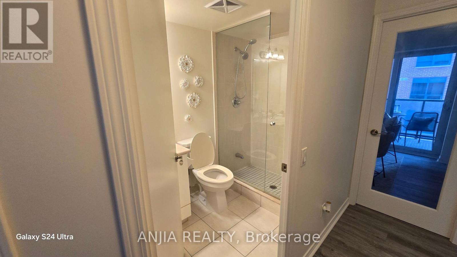 1510 - 61 Heintzman Street, Toronto, Ontario  M6P 5A2 - Photo 7 - W13637894