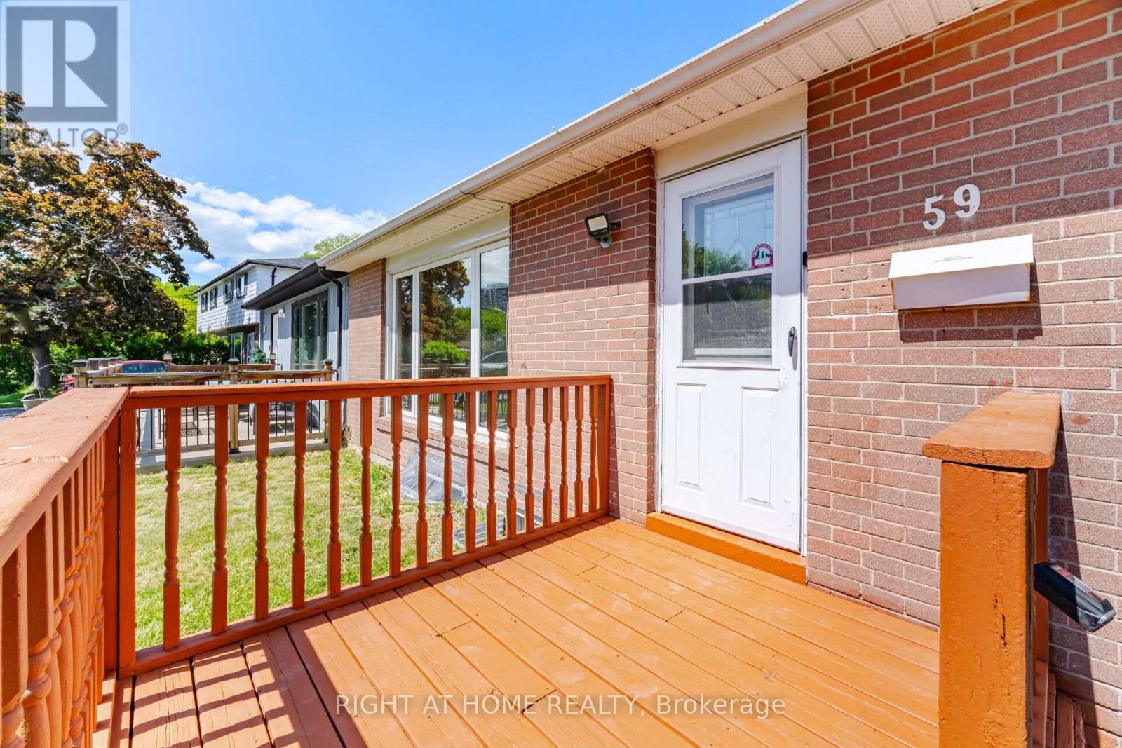 59 Edenborough Drive, Brampton, Ontario  L6T 3A6 - Photo 6 - W13637944