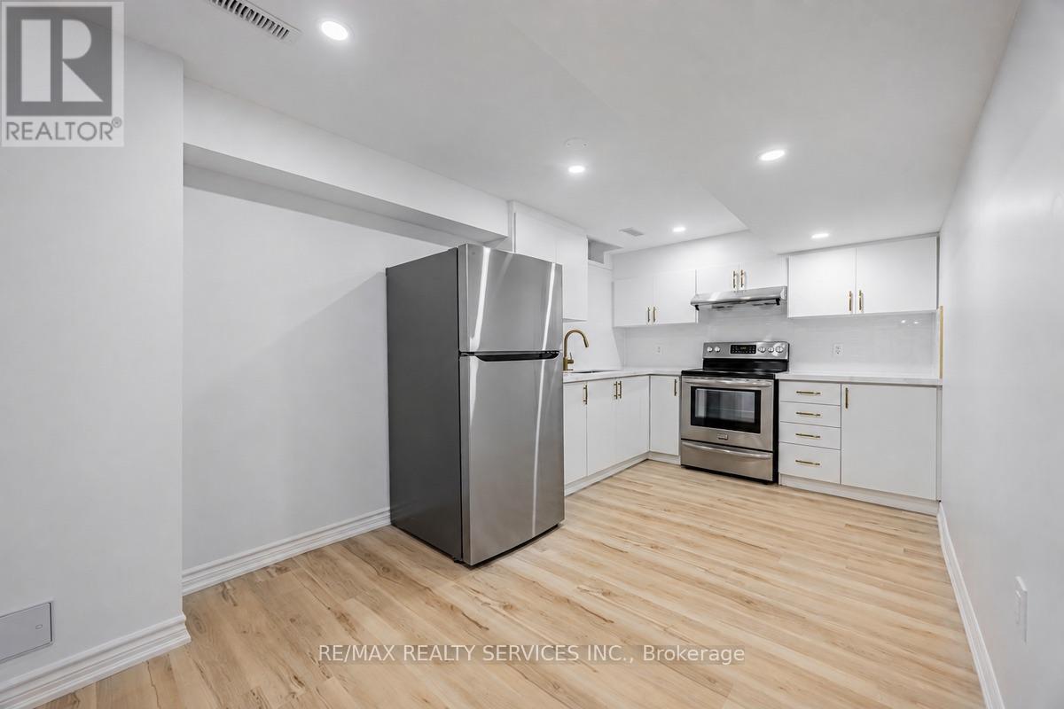 Bsmt - 42 Northampton Street, Brampton, Ontario  L6S 3Y7 - Photo 15 - W13637948