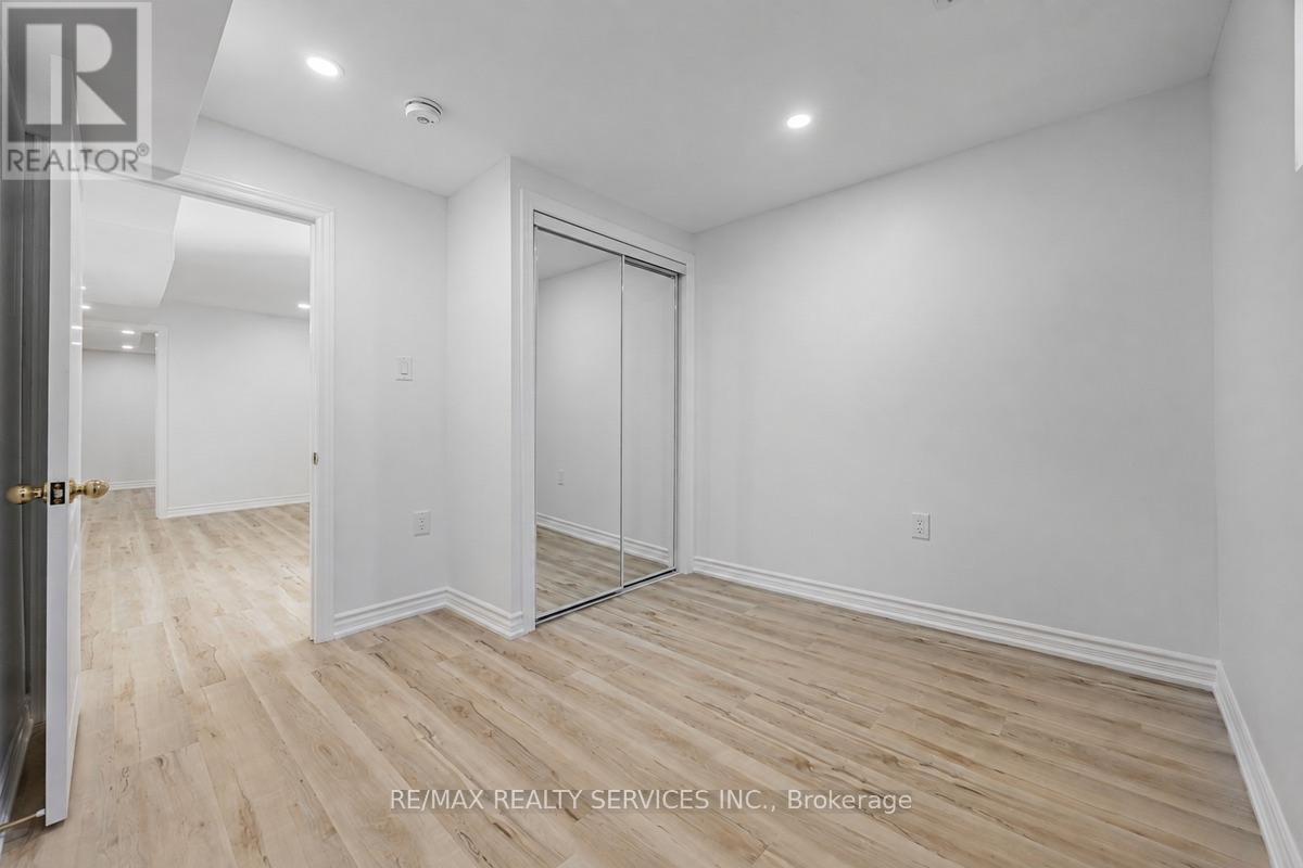 Bsmt - 42 Northampton Street, Brampton, Ontario  L6S 3Y7 - Photo 9 - W13637948