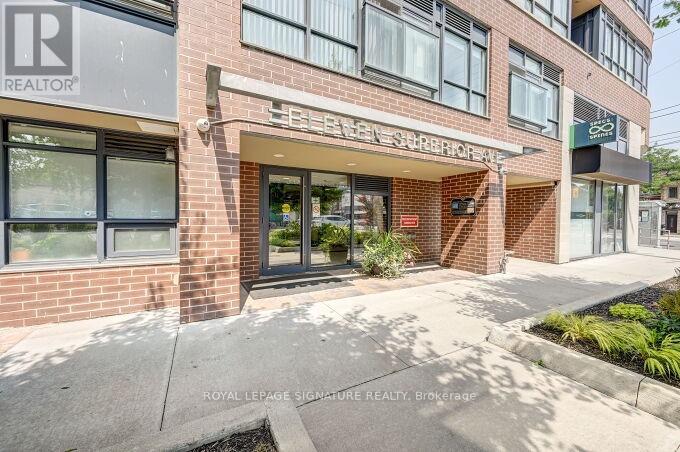 201 - 11 Superior Avenue, Toronto, Ontario  M8V 0A7 - Photo 4 - W13638002