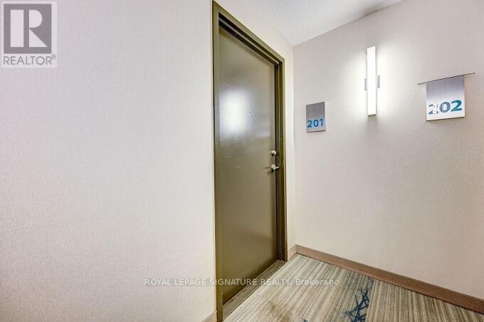 201 - 11 Superior Avenue, Toronto, Ontario  M8V 0A7 - Photo 6 - W13638002