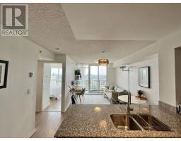 915 - 800 LAWRENCE AVENUE W, Toronto, Ontario