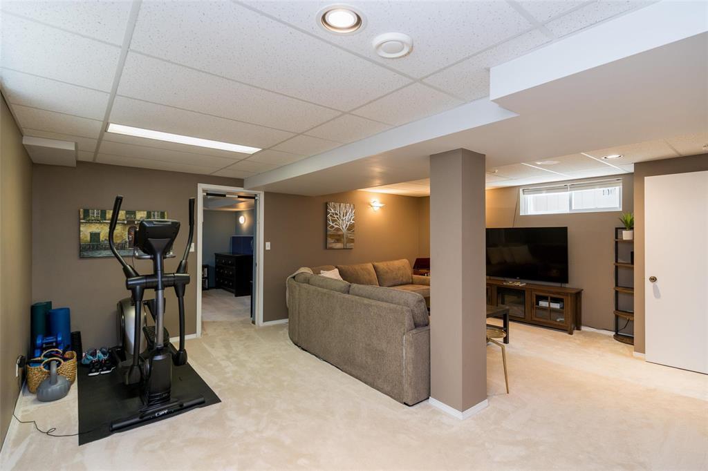 109 Harlesden Drive, Winnipeg, Manitoba  R2N 3V2 - Photo 21 - 202619469