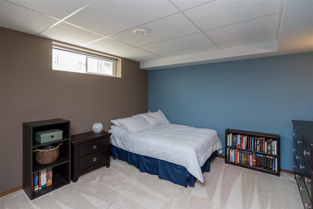 109 Harlesden Drive, Winnipeg, Manitoba  R2N 3V2 - Photo 22 - 202619469