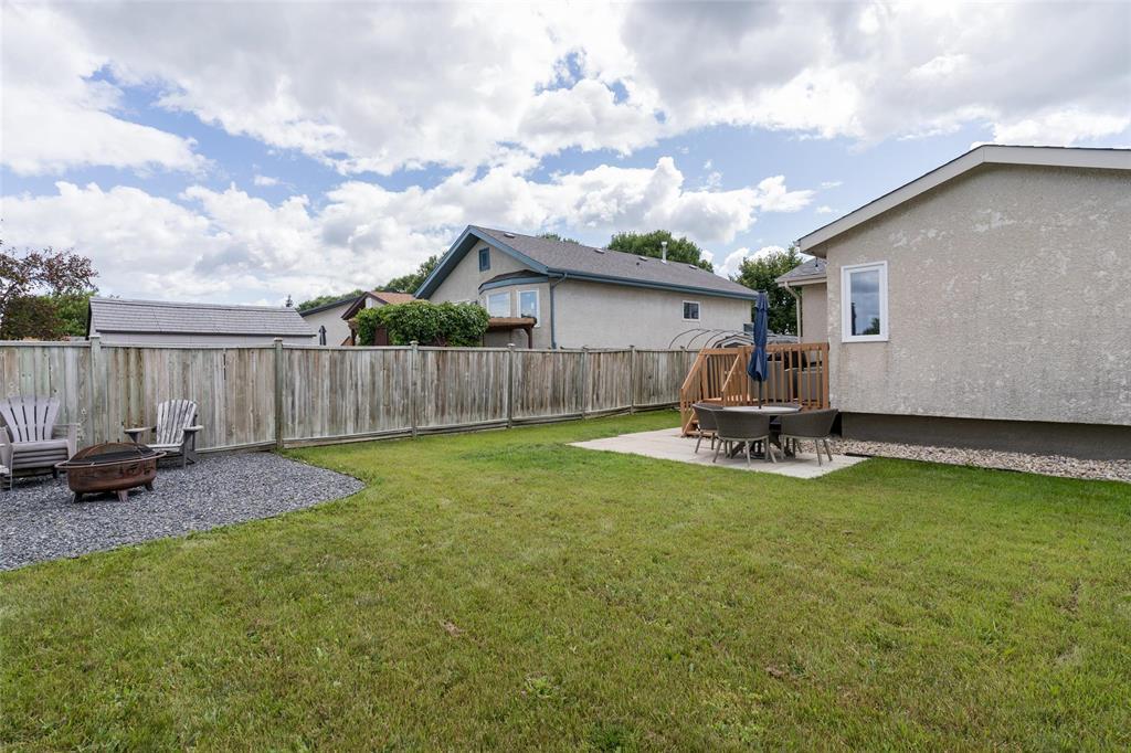 109 Harlesden Drive, Winnipeg, Manitoba  R2N 3V2 - Photo 31 - 202619469