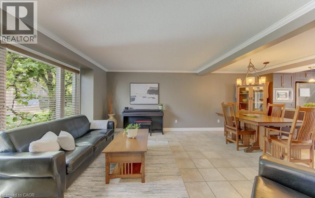14 Rose Garden Street, Kitchener, Ontario  N2B 3T1 - Photo 5 - 40842067