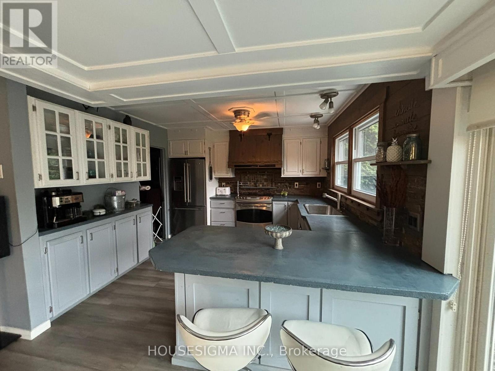 21063 Riverview Drive, Thames Centre, Ontario  N0M 2P0 - Photo 10 - X13638098