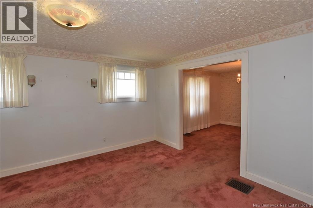 865 Barker Street, Fredericton, New Brunswick  E3A 3K4 - Photo 13 - NB145315