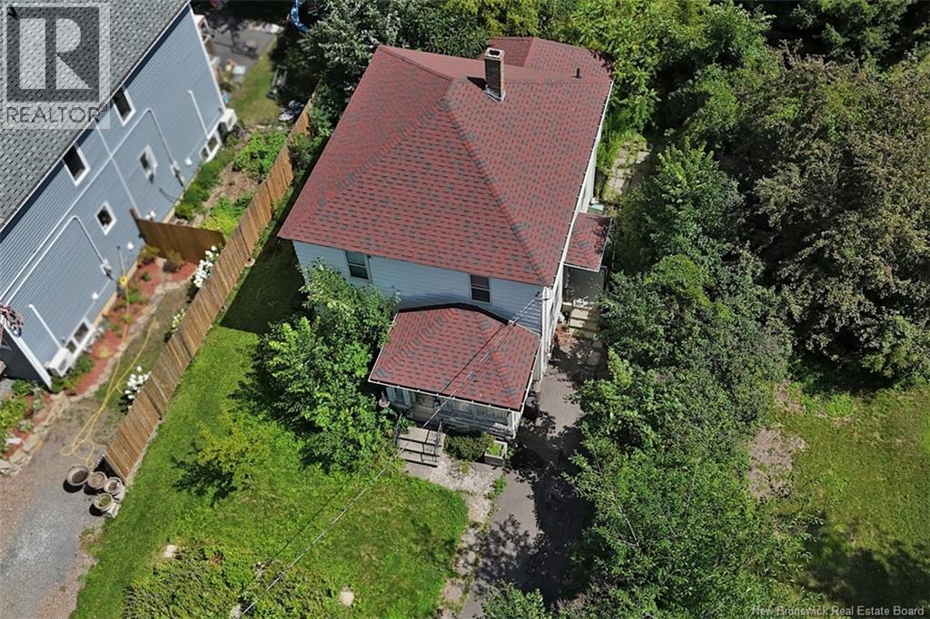 865 Barker Street, Fredericton, New Brunswick  E3A 3K4 - Photo 2 - NB145315