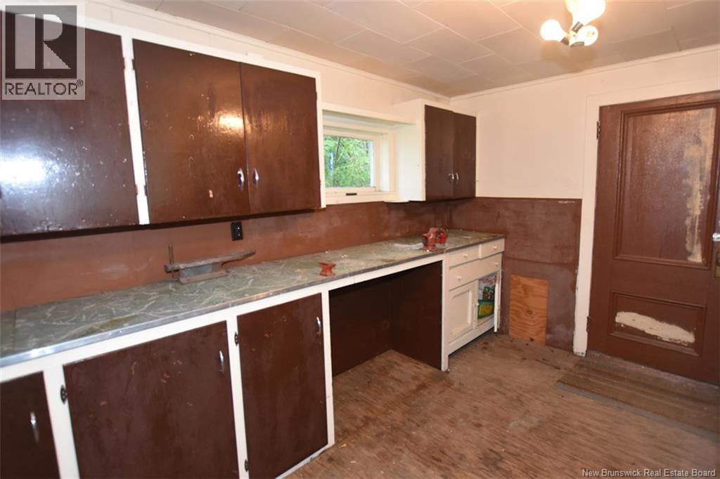 865 Barker Street, Fredericton, New Brunswick  E3A 3K4 - Photo 21 - NB145315
