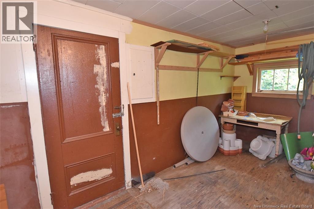 865 Barker Street, Fredericton, New Brunswick  E3A 3K4 - Photo 22 - NB145315