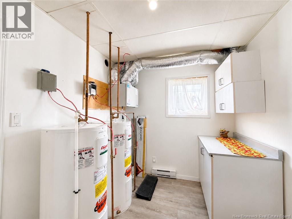 527 St Anne Road, Bathurst, New Brunswick  E2A 2N5 - Photo 31 - NB145314
